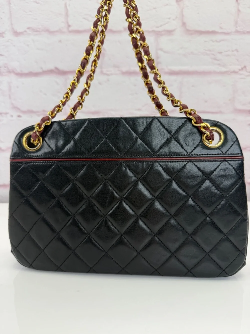 Chanel Vintage Calfksin Black Quilted Chain Kisslock Shoulder Bag